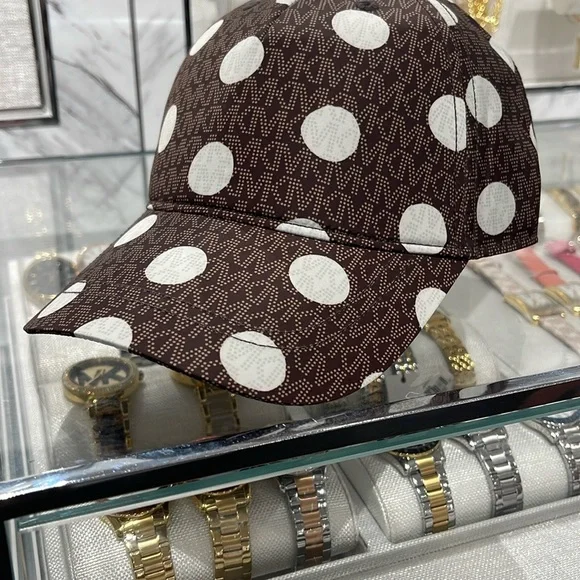 Michael Kors Women's Baseball Cap Hat Adjustable OS Chocolate BROWN DOTS
NWT - Picture 14 of 16